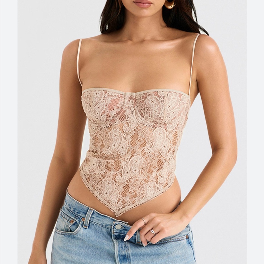 Elegant Tan Lace Strap